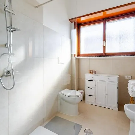 90mq Luxe Vatican Wifi Ac Metro Apartment